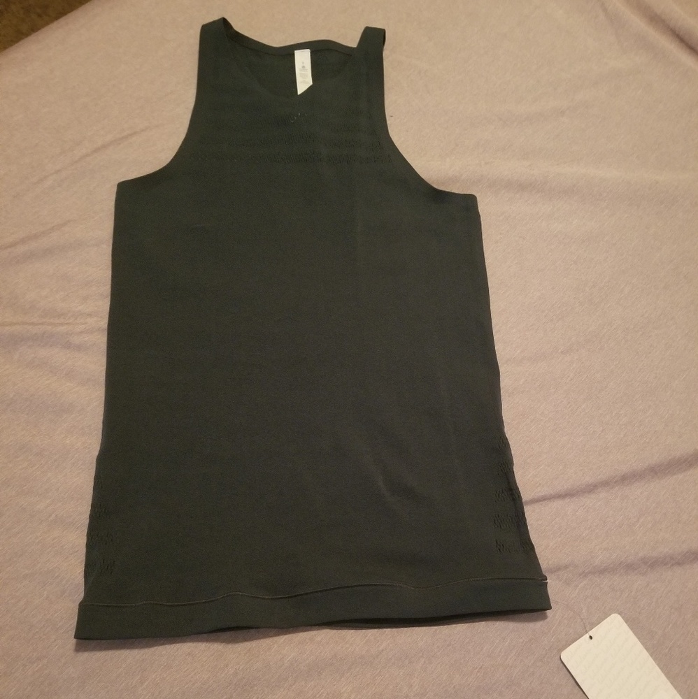 New lululemon reveal tank top 8